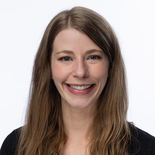 Jenna Culver headshot